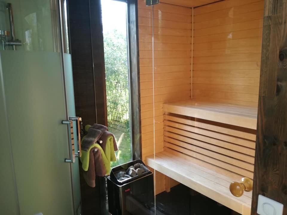 Les Nuits Insolites De La Mothe - Hebergement En Bulle Ou Tiny House Avec Spa Privatif Outremecourt Exteriér fotografie